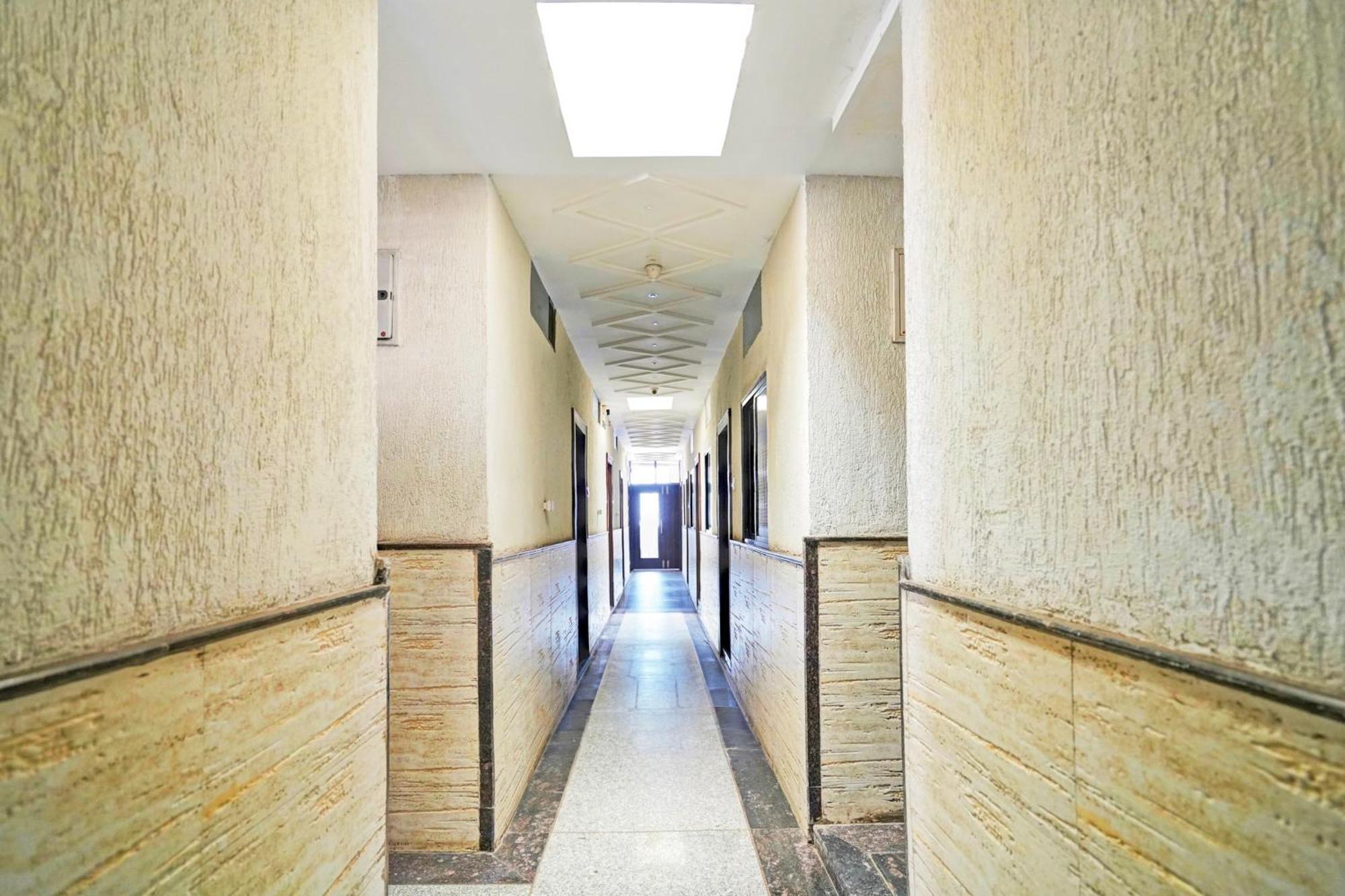 Super Hotel O Shri Shiva Palace Rāipur Exterior foto