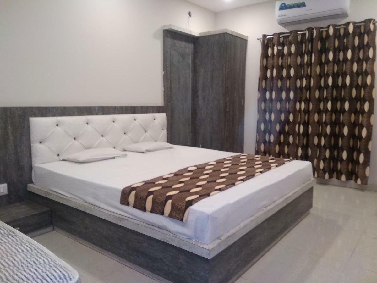 Super Hotel O Shri Shiva Palace Rāipur Exterior foto
