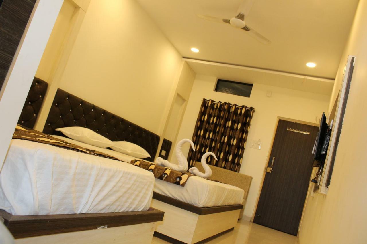 Super Hotel O Shri Shiva Palace Rāipur Exterior foto