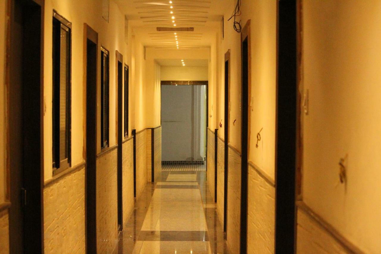 Super Hotel O Shri Shiva Palace Rāipur Exterior foto